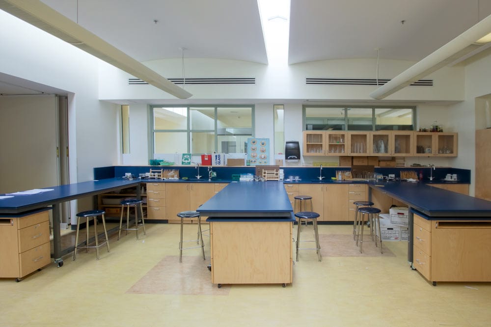 brandeis-hillel-day-school-interior-2